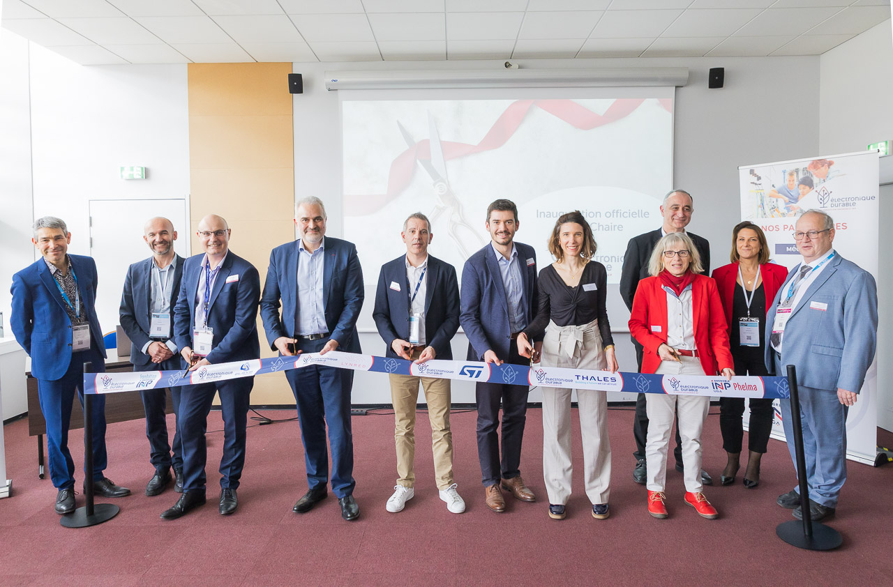 Lire la suite à propos de l’article Chaire Electronique durable : former les futurs ingénieurs à l’électronique de demain