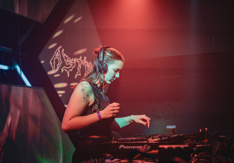 Read more about the article Emeryne Duprey