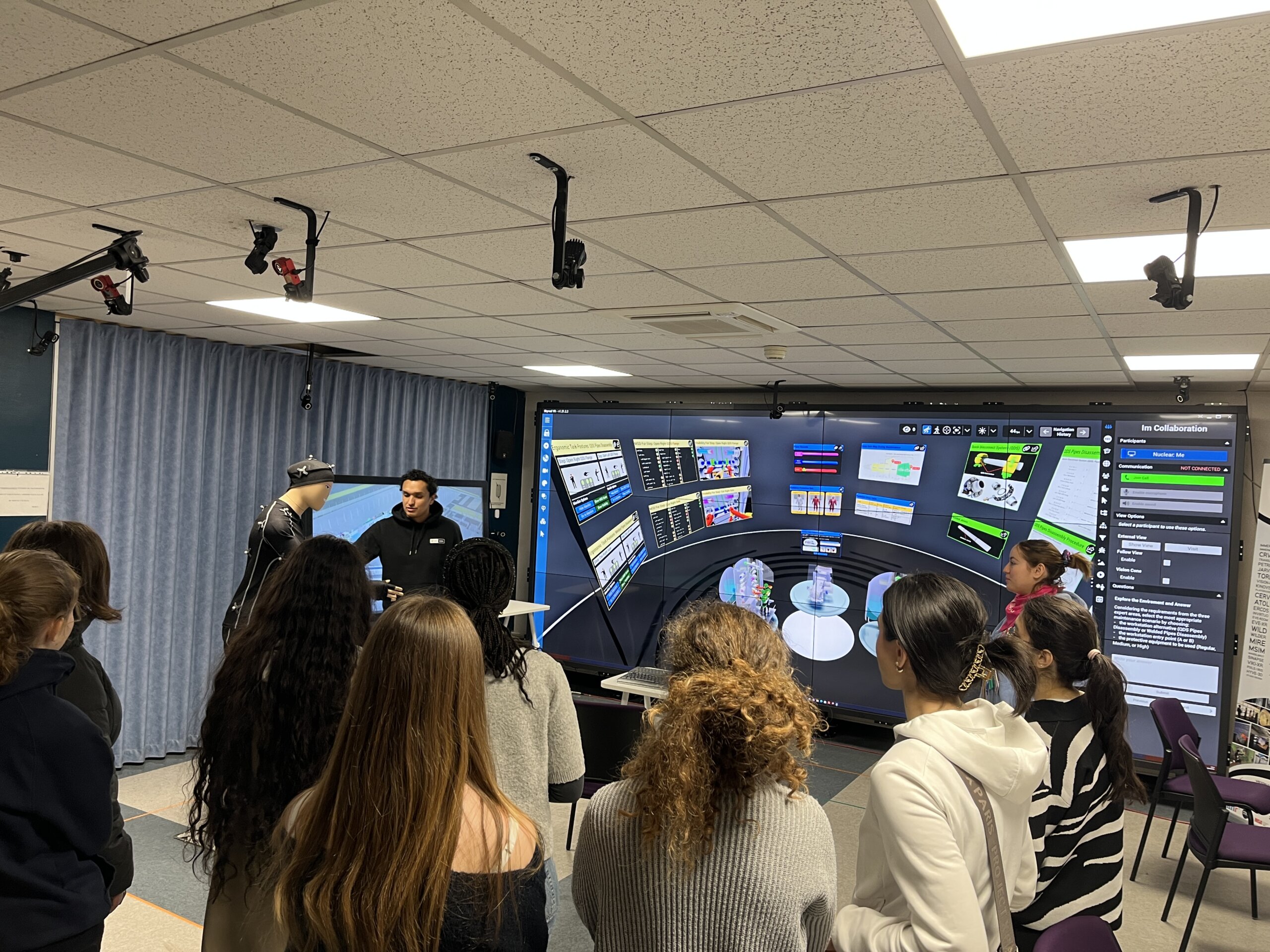 Read more about the article Une immersion au cœur de l’industrie du futur et de l’IA avec “Elles bougent pour demain 2026”