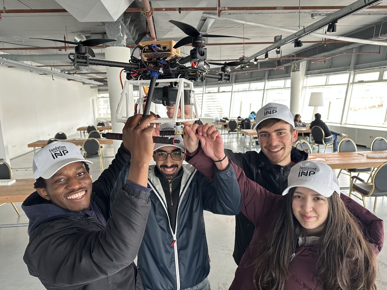 Lire la suite à propos de l’article Robotique étudiante : des projets soutenus par la Fondation qui font rayonner Grenoble INP – UGA